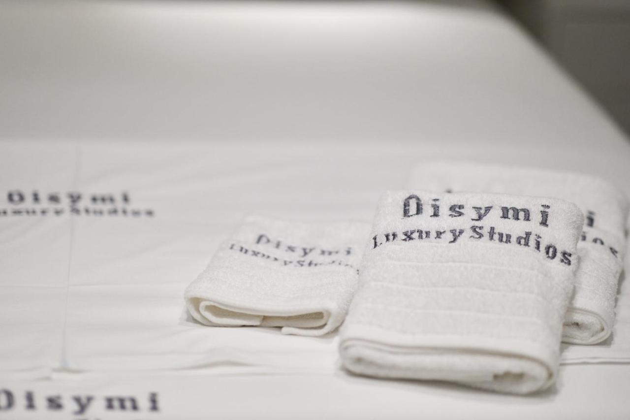 Oisymi Luxury Studios Néa Péramos Εξωτερικό φωτογραφία
