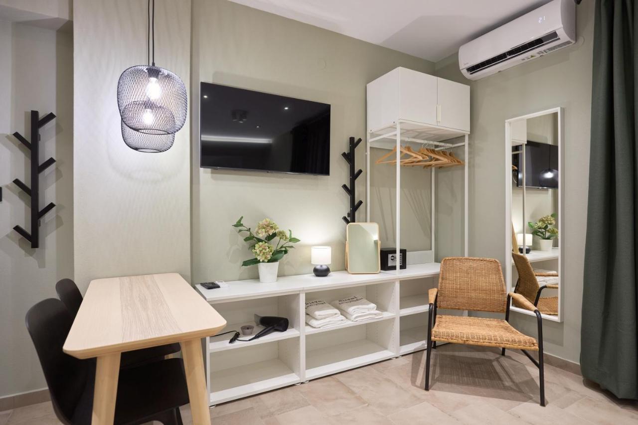 Oisymi Luxury Studios Néa Péramos Εξωτερικό φωτογραφία