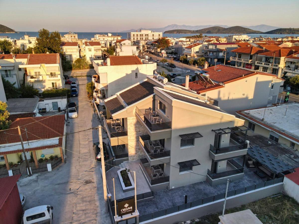 Oisymi Luxury Studios Néa Péramos Εξωτερικό φωτογραφία